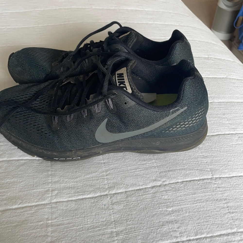 Men’s 11 Nike Zoom All Out